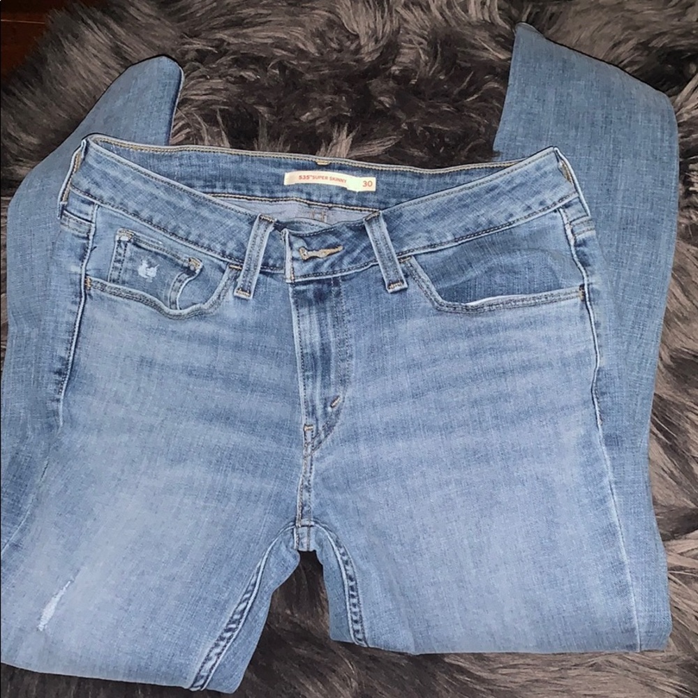 Women’s Jeans